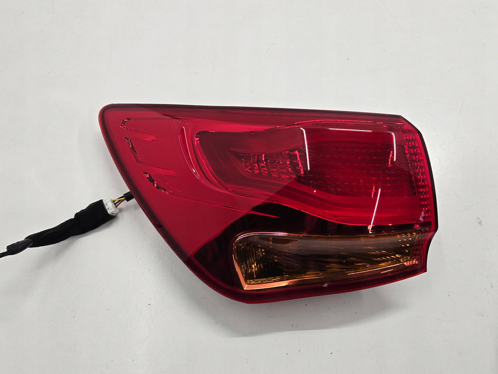 KIA CEED II STATION WAGON 14R LAMP LEFT REAR 92401-A23