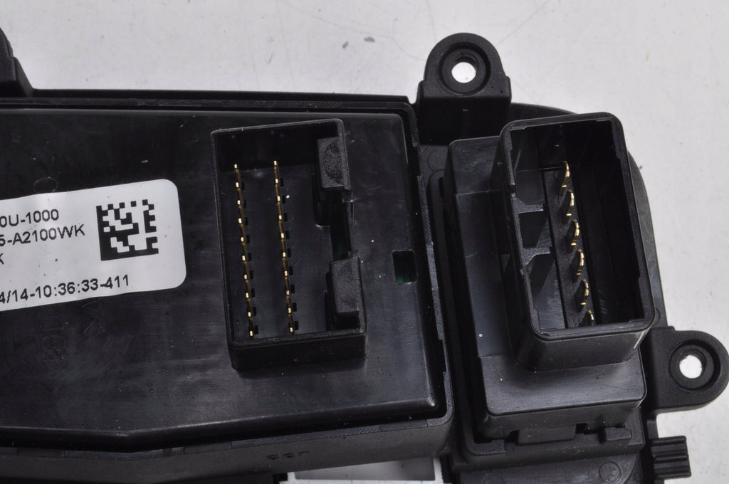 KIA CEED II SWITCH PANEL 49D10U-1000