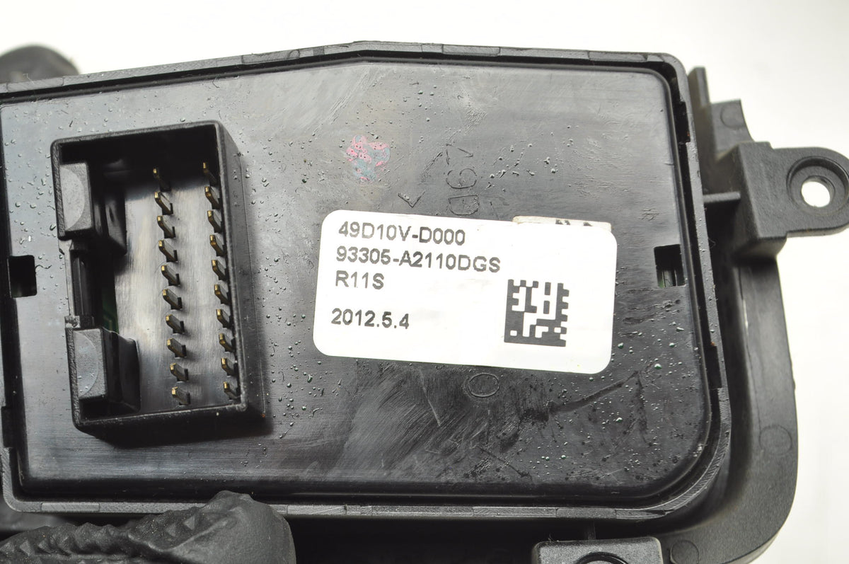 KIA CEED II SWITCH PANEL 93305-A2110