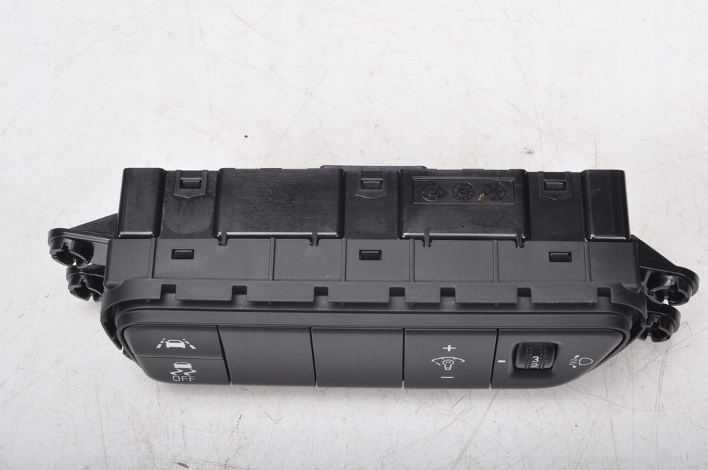 KIA NIRO SWITCH PANEL 33700-G5HG0