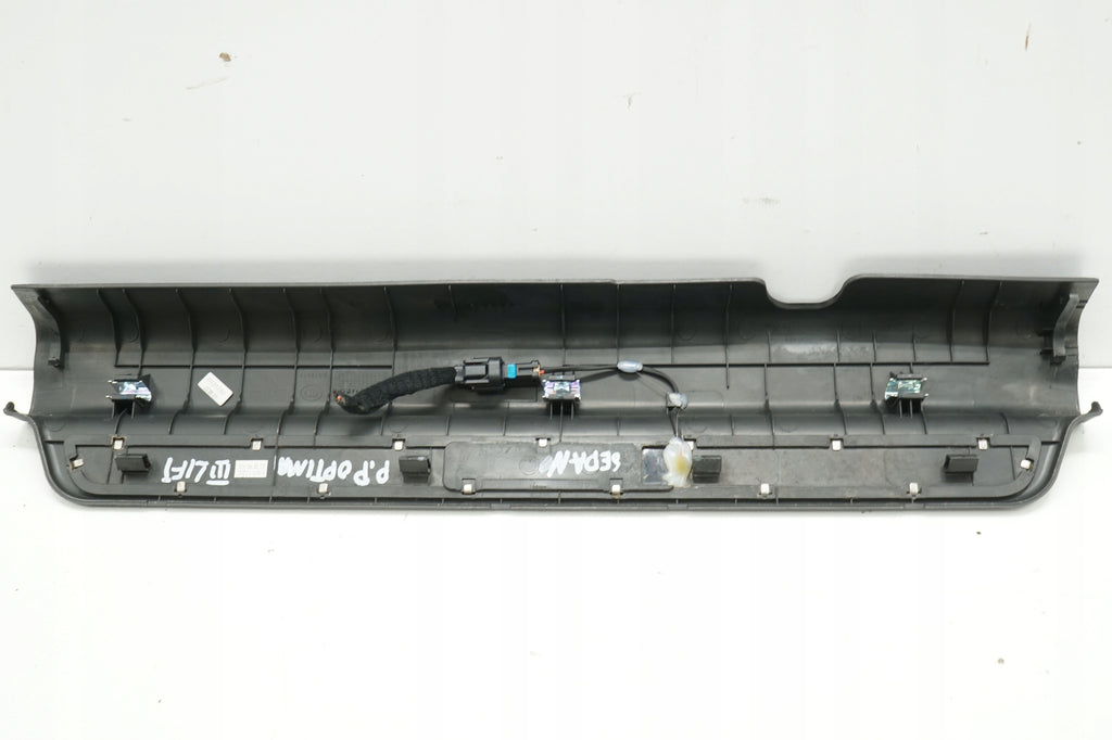 KIA OPTIMA III LIFT 13R STRIP THRESHOLD OVERLAY RIGHT LED 85881-2T101