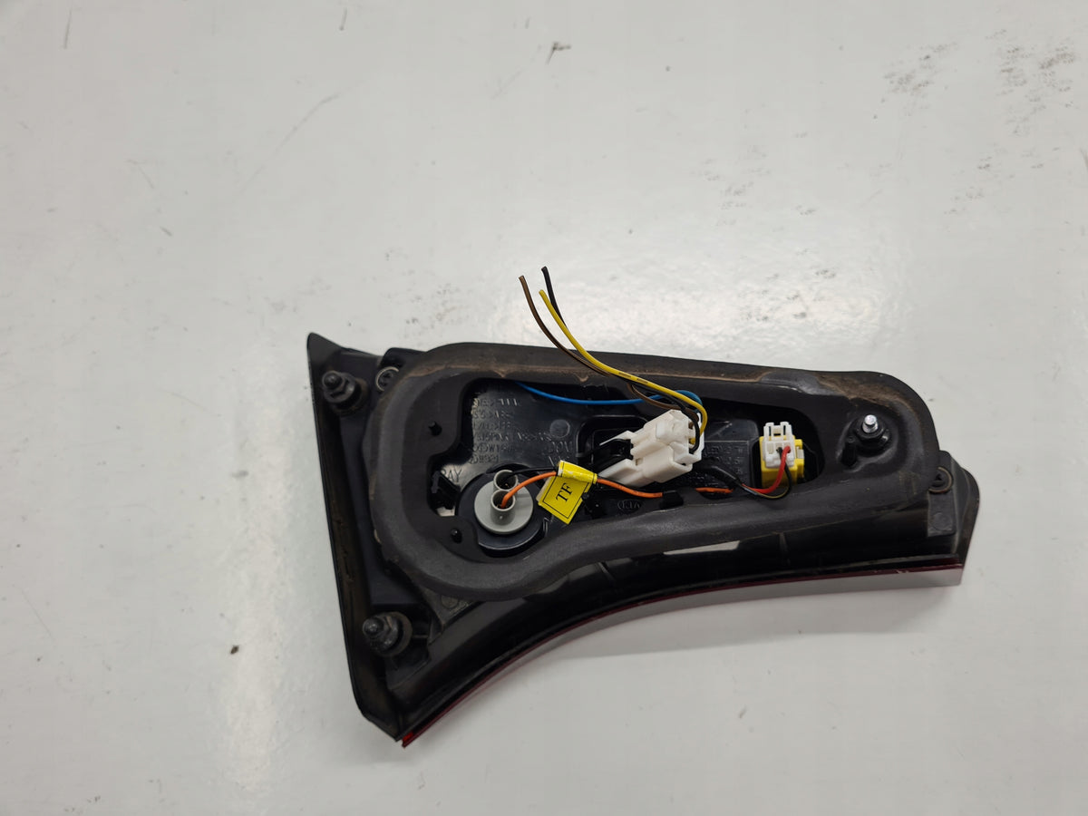KIA OPTIMA III SEDAN LAMP RIGHT REAR FLAP 92404-2T1