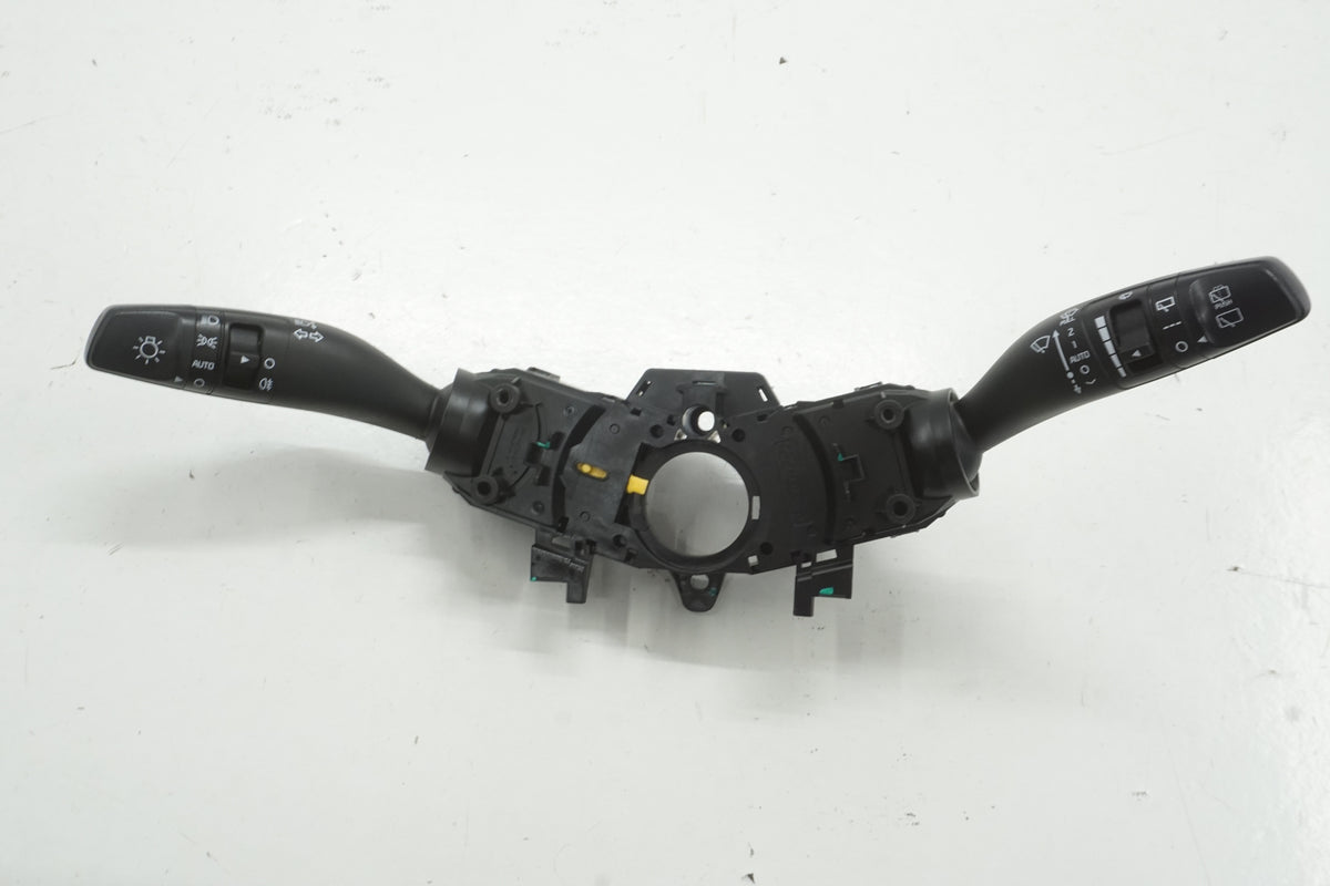 KIA OPTIMA IV 17R COMBINED SWITCH HANDLE 93403-D4860