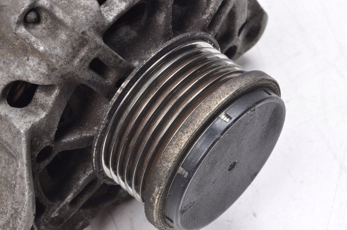 KIA PICANTO II 1.0 12V 69KM ALTERNATOR 37300-04335
