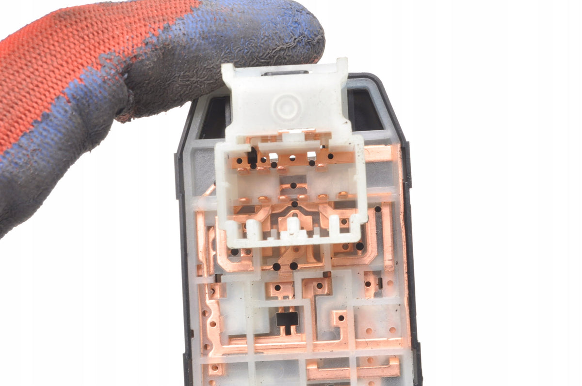 KIA PICANTO III JOYSTICK MIRROR ADJUSTMENT SWITCH 9353006020