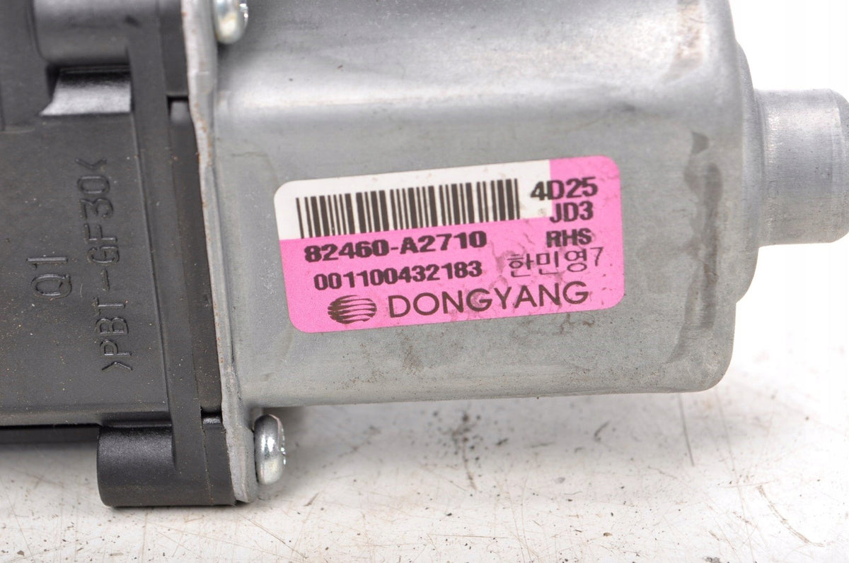 KIA PRO CEED II WINDSHIELD MOTOR RIGHT 82460-A2710