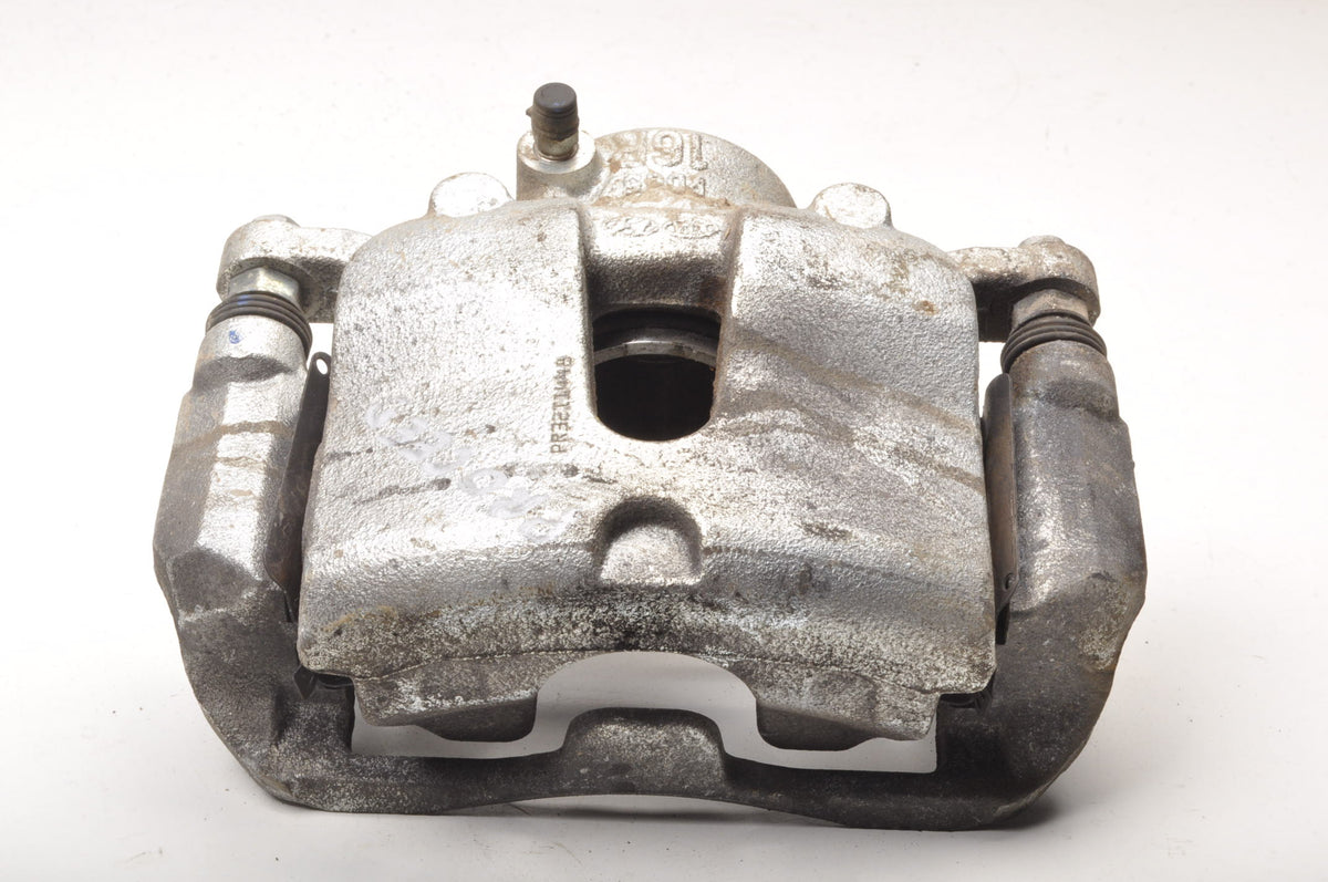 KIA PRO CEED III 1.5 T-GDI BRAKE CALIPER RIGHT FRONT LIFT 2023R