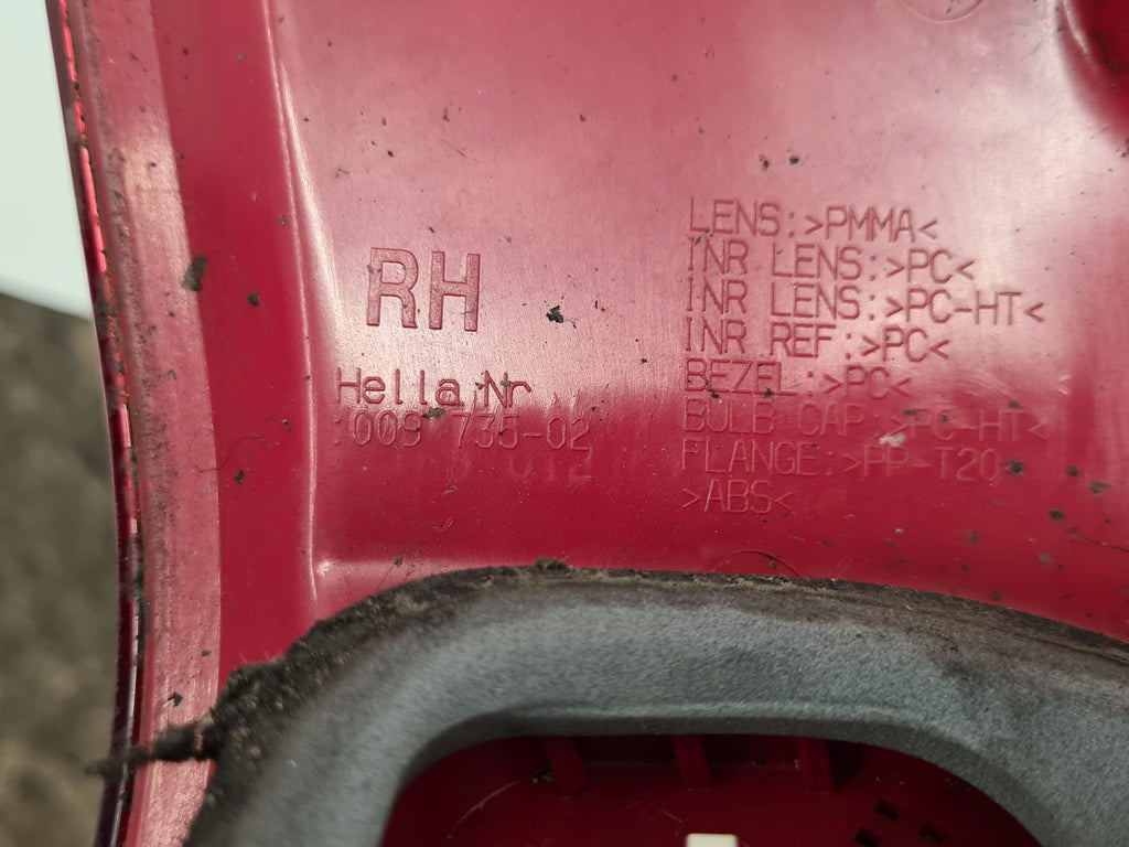 KIA PROCEED AND LAMP RIGHT REAR ANGLIK UK
