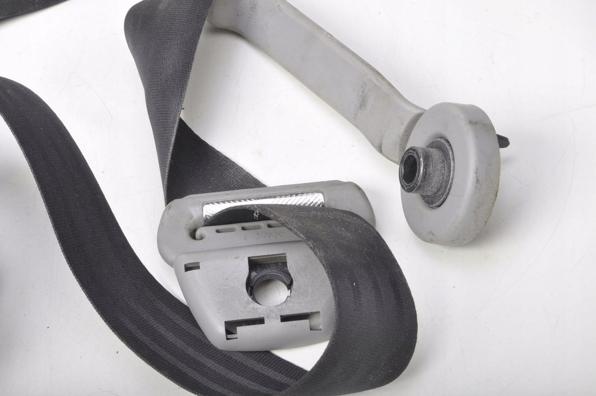 KIA RIO III BELT LEFT FRONT 88870-1W730