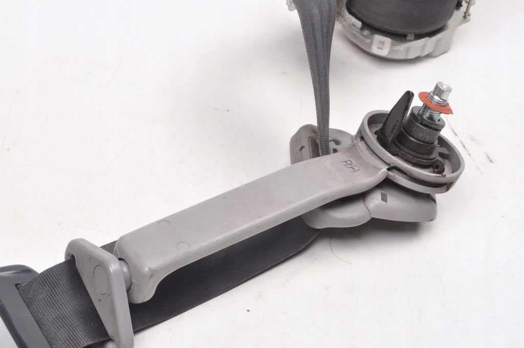 KIA RIO III SEAT BELT RIGHT FRONT 8880-1W330HCS HB 3D