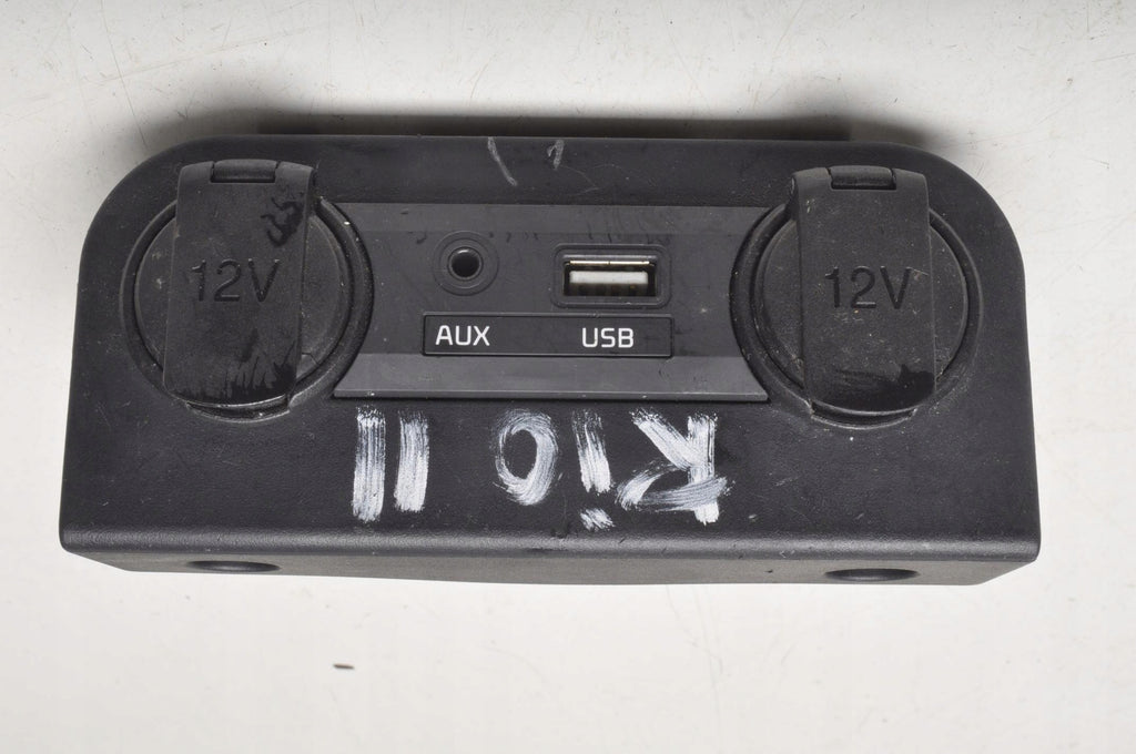 KIA RIO III USB INPUT AUX 96120-1W010