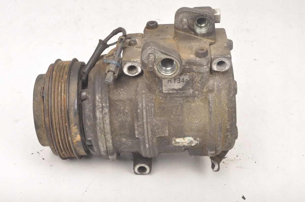 KIA SORENTO AND AIR CONDITIONING COMPRESSOR 16250-25100