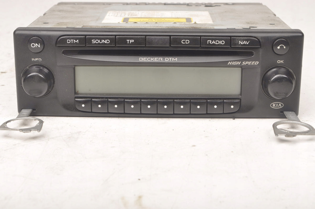 KIA SORENTO AND RADIO 55002733 BECKER DTM BE7919