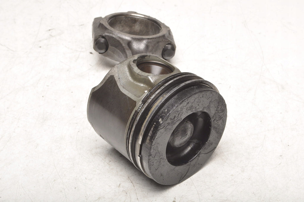 KIA SORENTO I 2.5 CDTI 140HP PISTON WITH CONNECTING ROD D4CB