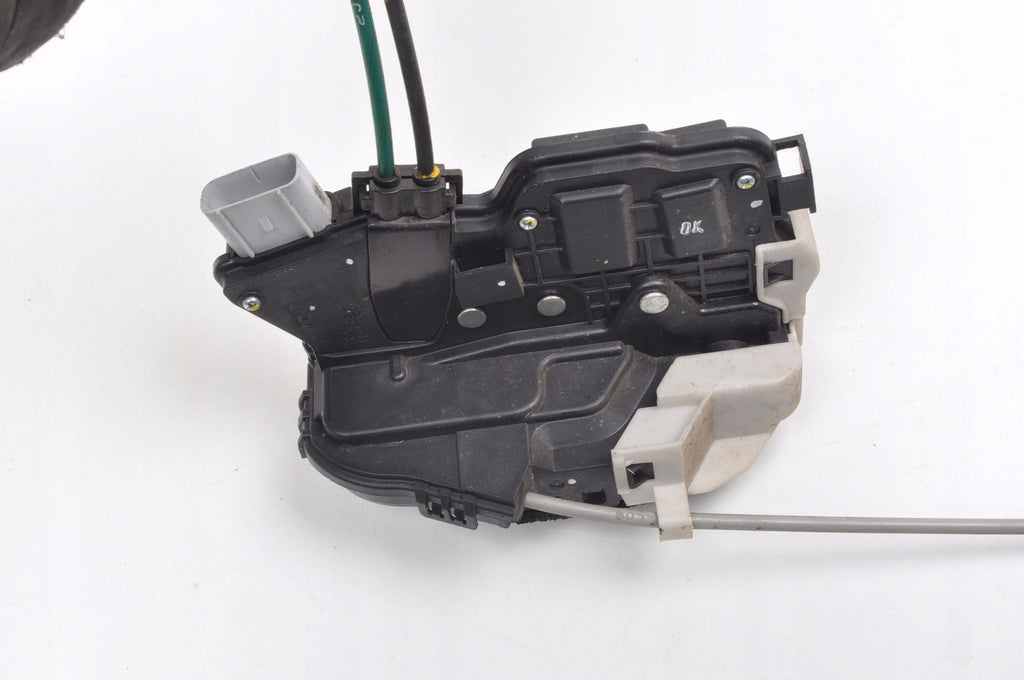 KIA SORENTO II DOOR LOCK LEFT REAR LIFT SUV 5 PIN