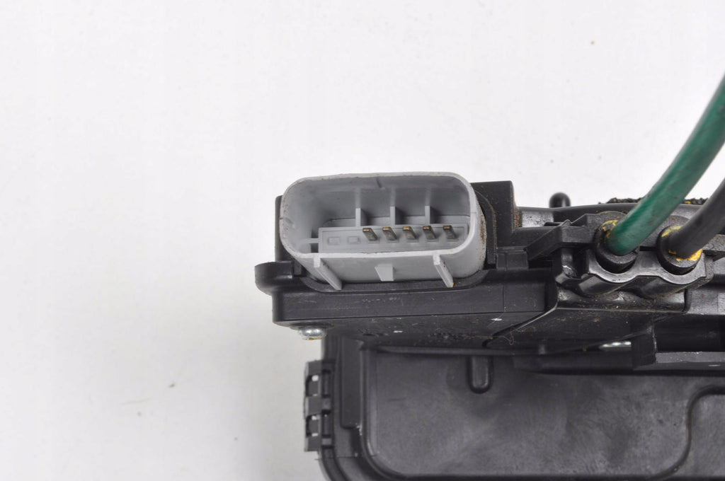 KIA SORENTO II DOOR LOCK LEFT REAR LIFT SUV 5 PIN