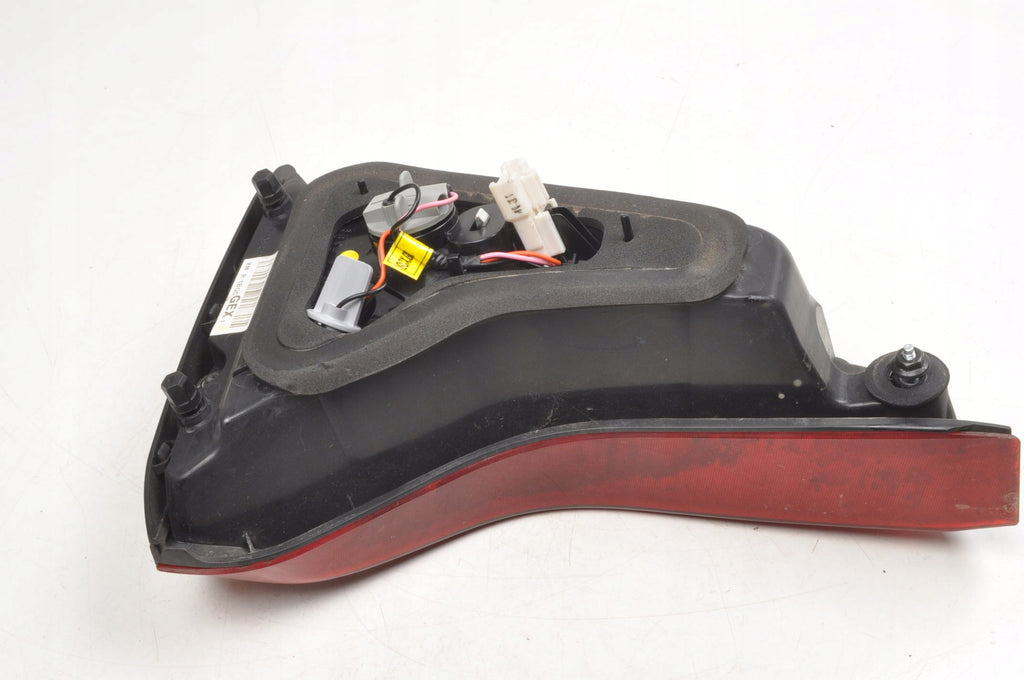 KIA SORENTO II LAMP RIGHT REAR FLAP LIFT R1Y-S1Y 02