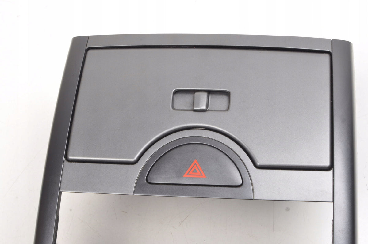 KIA SOUL AND STORAGE FRAME EMERGENCY LIGHT BUTTON 84740-2K100