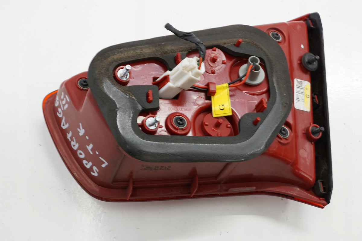 KIA SPORTAGE III 13R LAMP LEFT REAR FLAP 92405-3W0