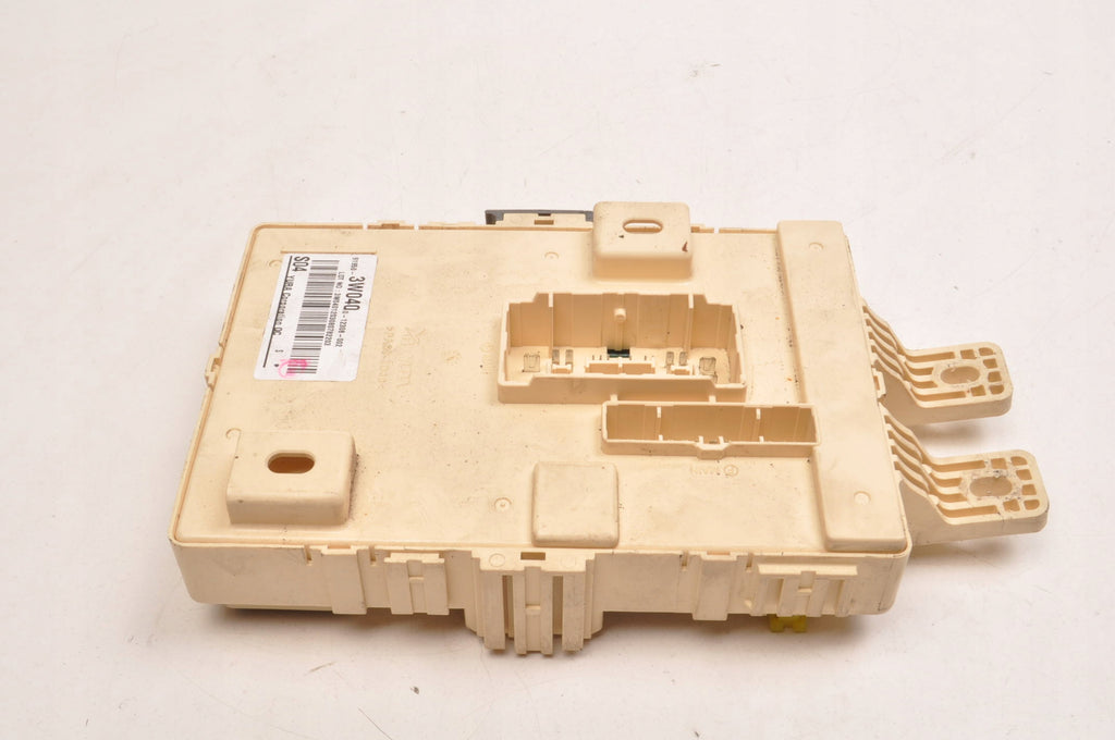 KIA SPORTAGE III 2.0 CRDI FUSE BOX 91950-3W0400