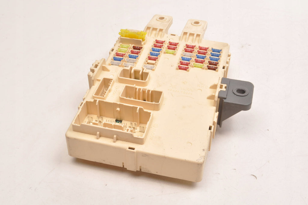 KIA SPORTAGE III 2.0 CRDI FUSE BOX 91950-3W0400