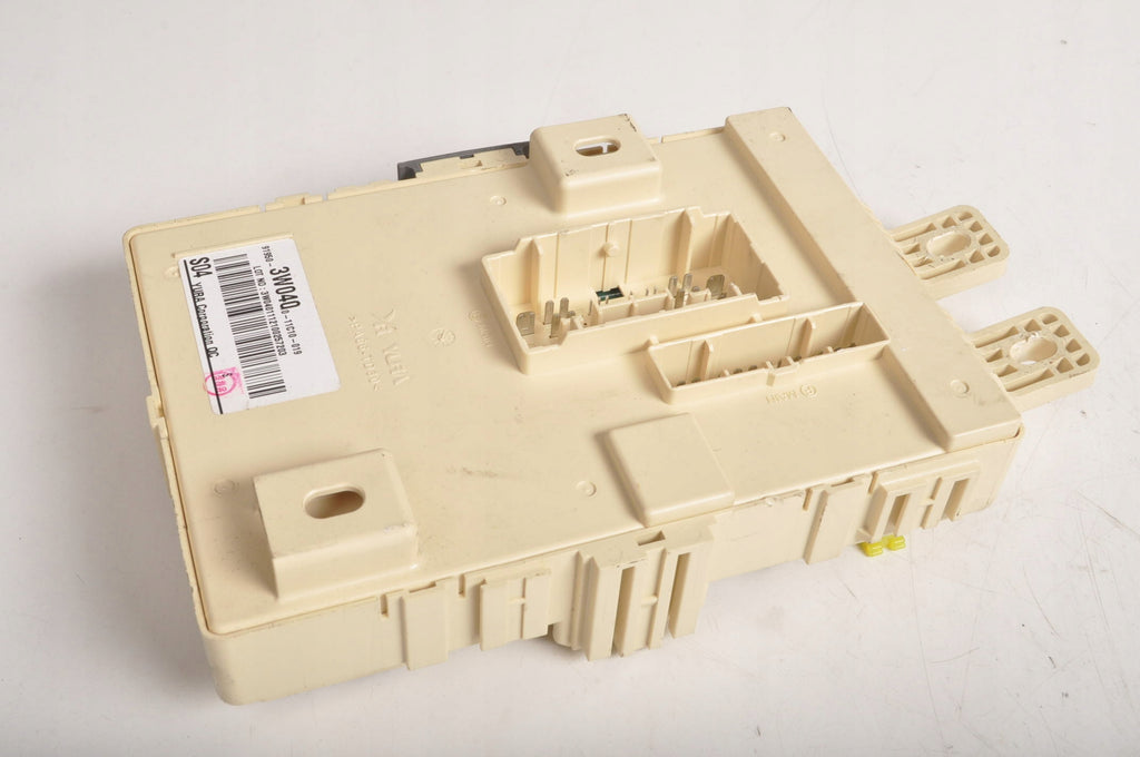 KIA SPORTAGE III FUSE BOX 91950-3W0400