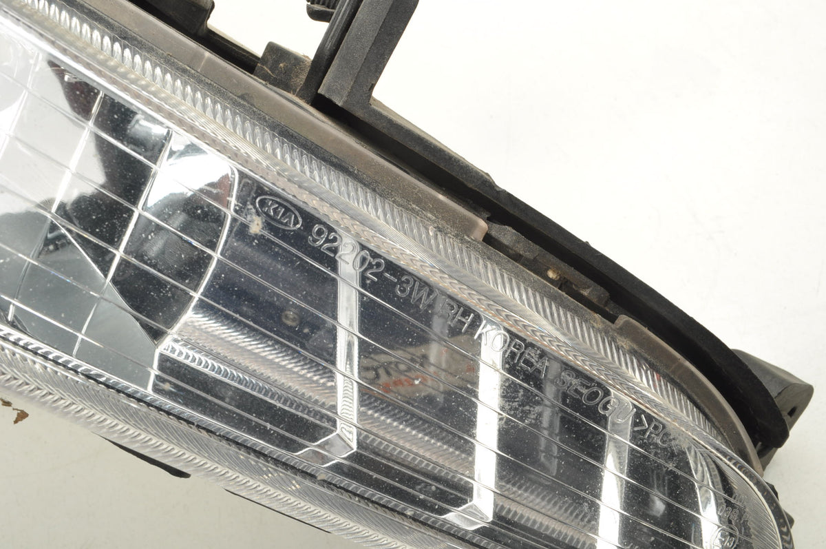 KIA SPORTAGE III HALOGEN RIGHT 92202-3W LIFT