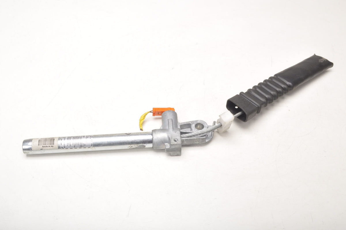 KIA SPORTAGE III SEAT BELT TENSIONER RIGHT