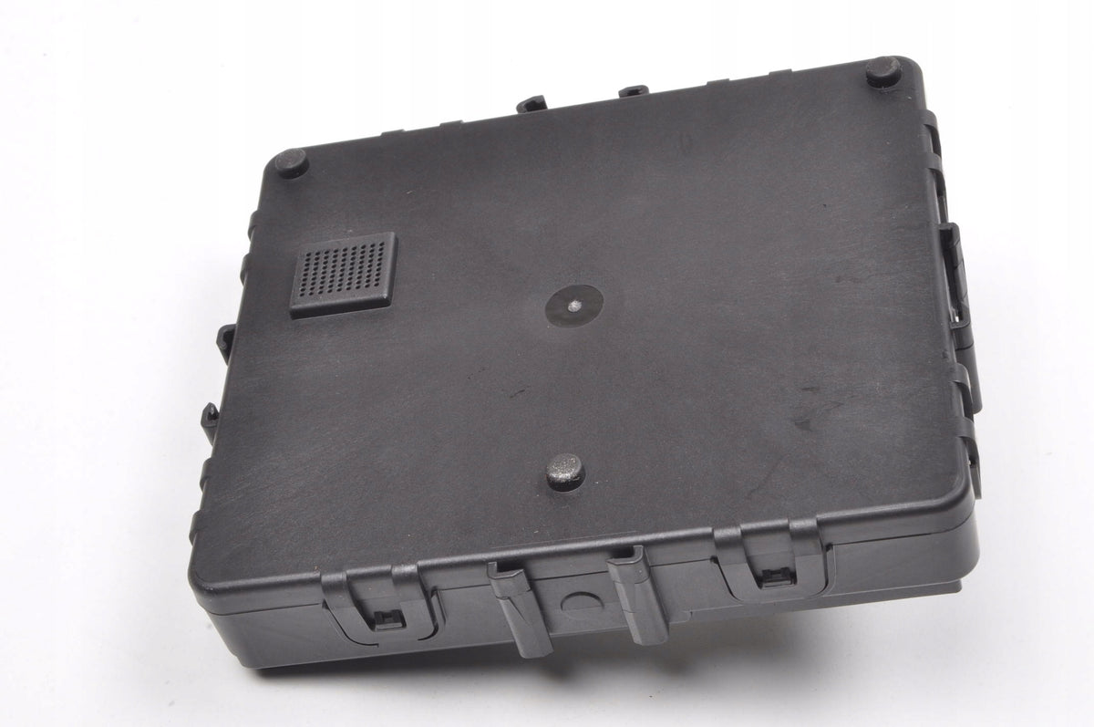 KIA SPORTAGE V RELAY MODULE 95400-R2030