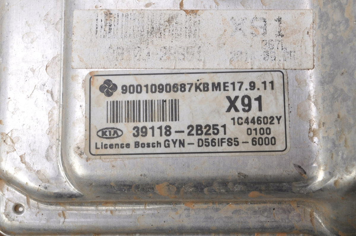 KIA VENGA 1.4 B COMPUTER ENGINE DRIVER 39118-2B251