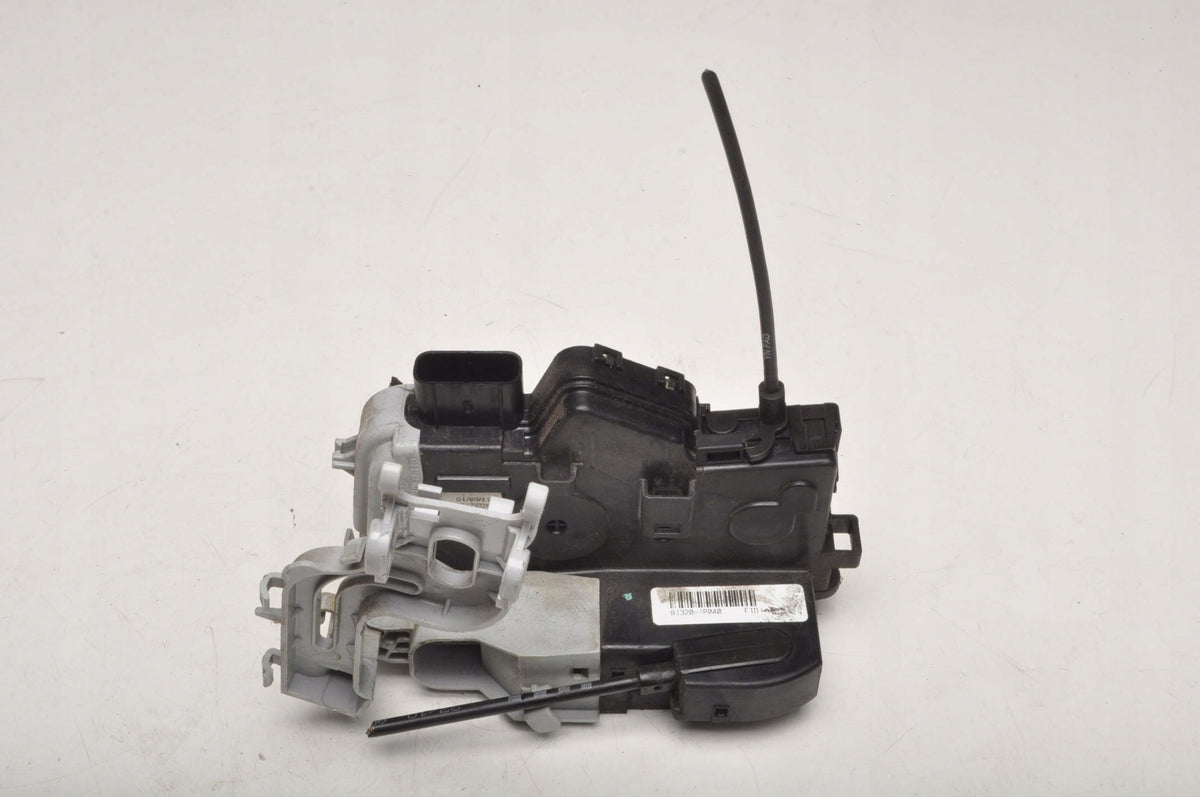 KIA VENGA DOOR LOCK RIGHT FRONT 81320-1P040 7 PIN