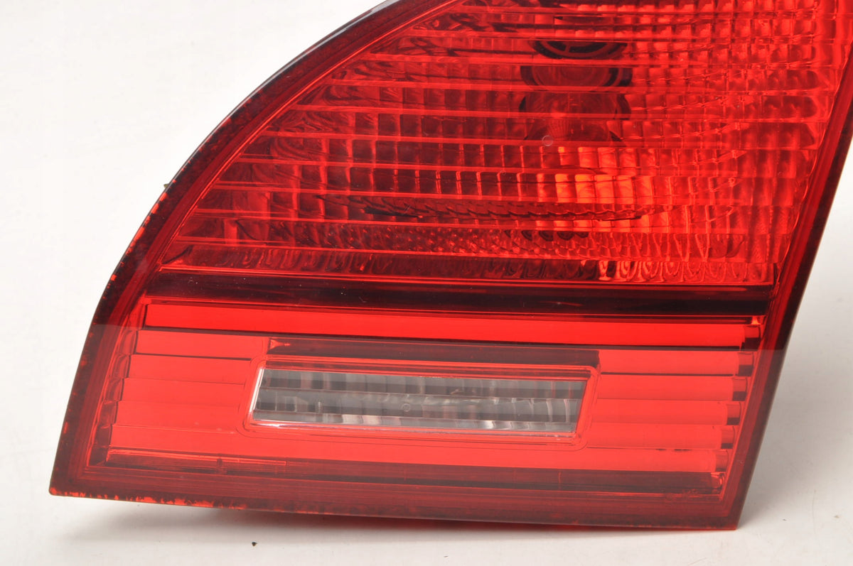 KIA VENGA LAMP RIGHT REAR FLAP 92406-1P000 HB 5D