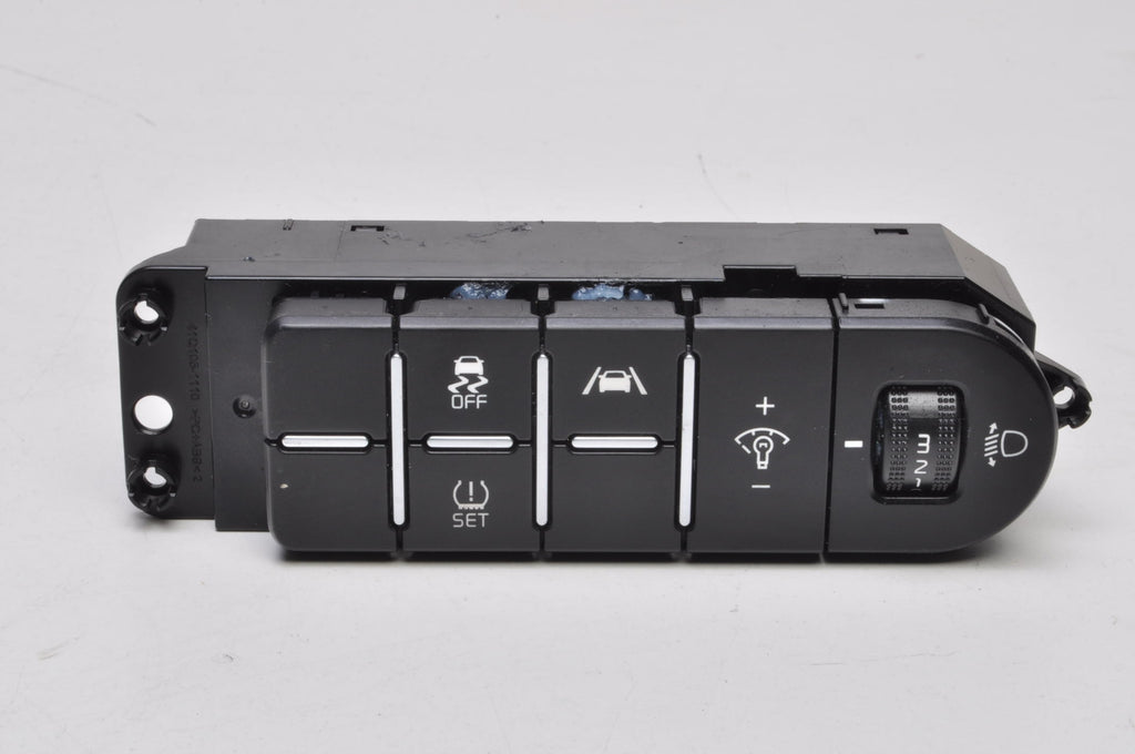 KIA XCEED CEED III SWITCH PANEL 93700-J7651WK