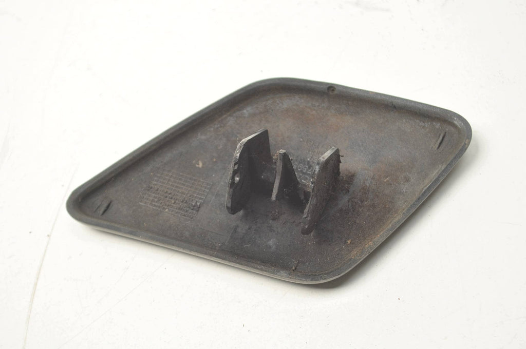 LAMP BUMPER WASHER CAP VOLVO XC90 30678958 RIGHT