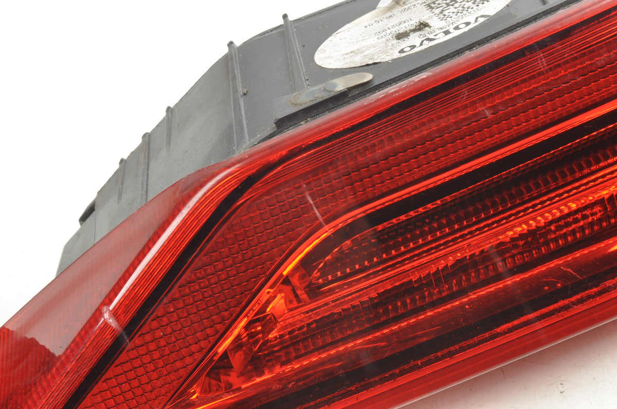 LAMP LEFT REAR FLAP VOLVO XC60 II 31446619 SUV