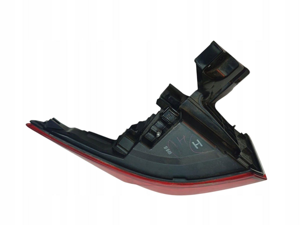 LAMP LEFT REAR HONDA HR-V III RV (21-24) UK