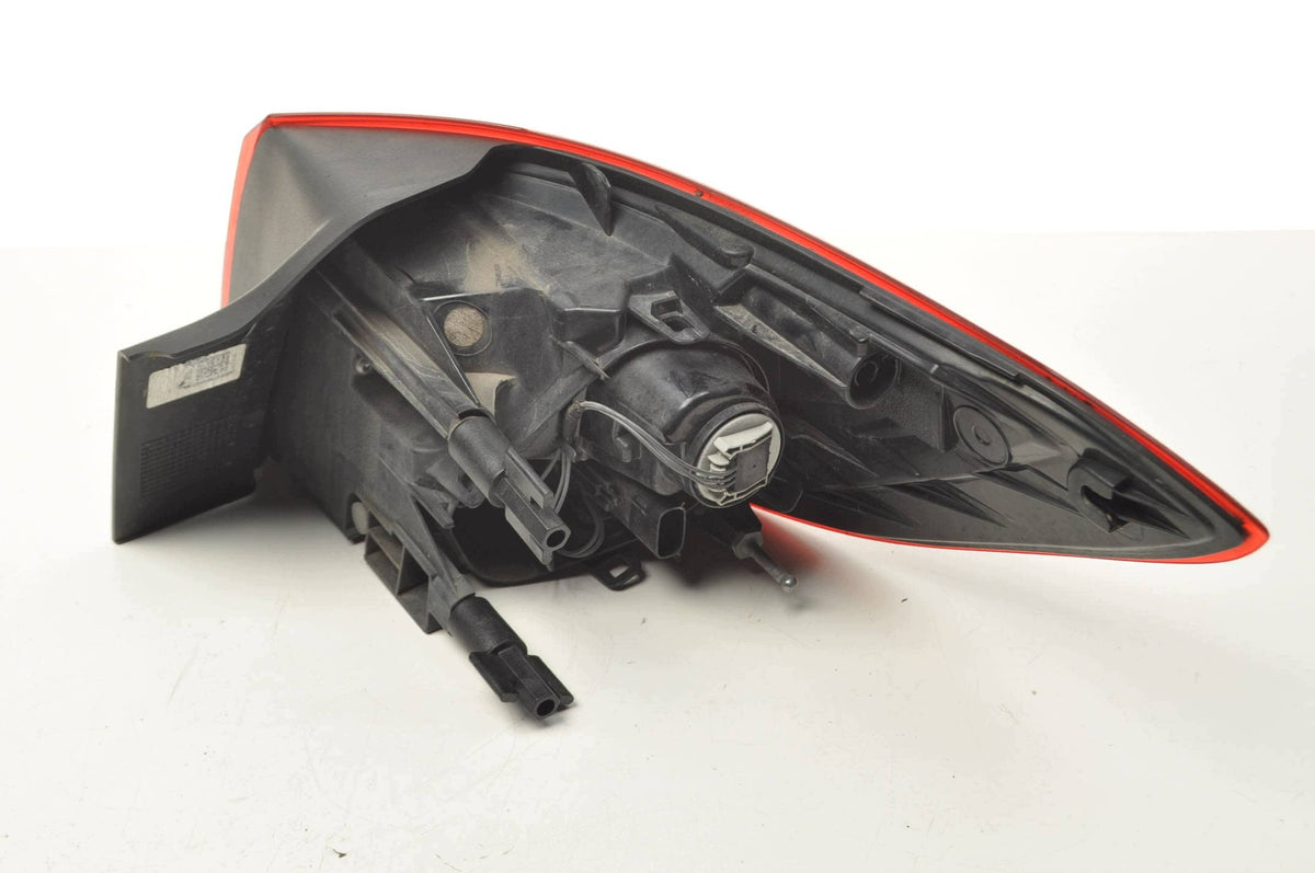 LAMP LEFT REAR LED OPEL ASTRA K STATION WAGON 39032038