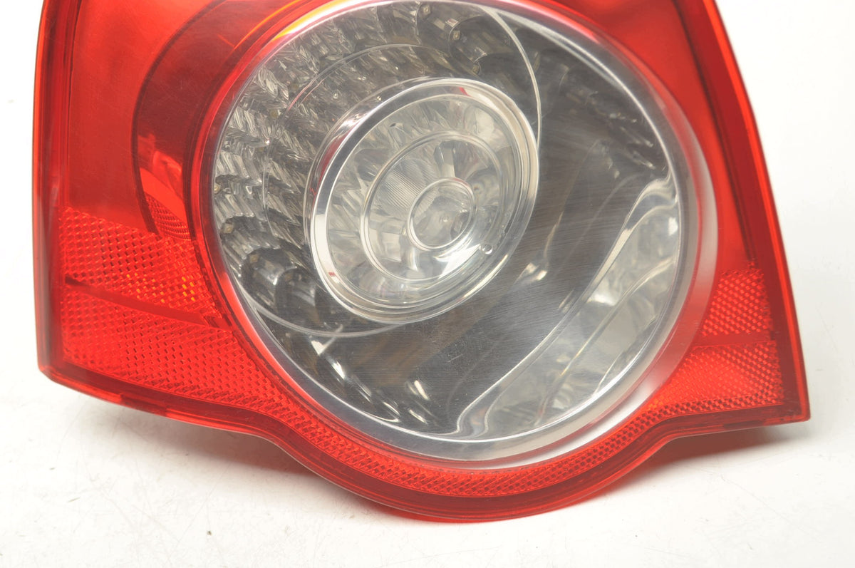 LAMP LEFT REAR VOLKSWAGEN PASSAT B6 3C5945095C SEDAN