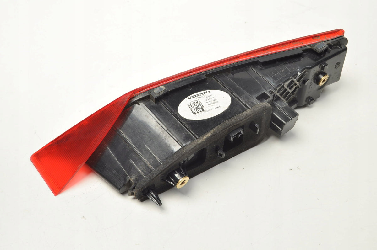 LAMP RIGHT REAR FLAP VOLVO XC60 II 31446618 SUV