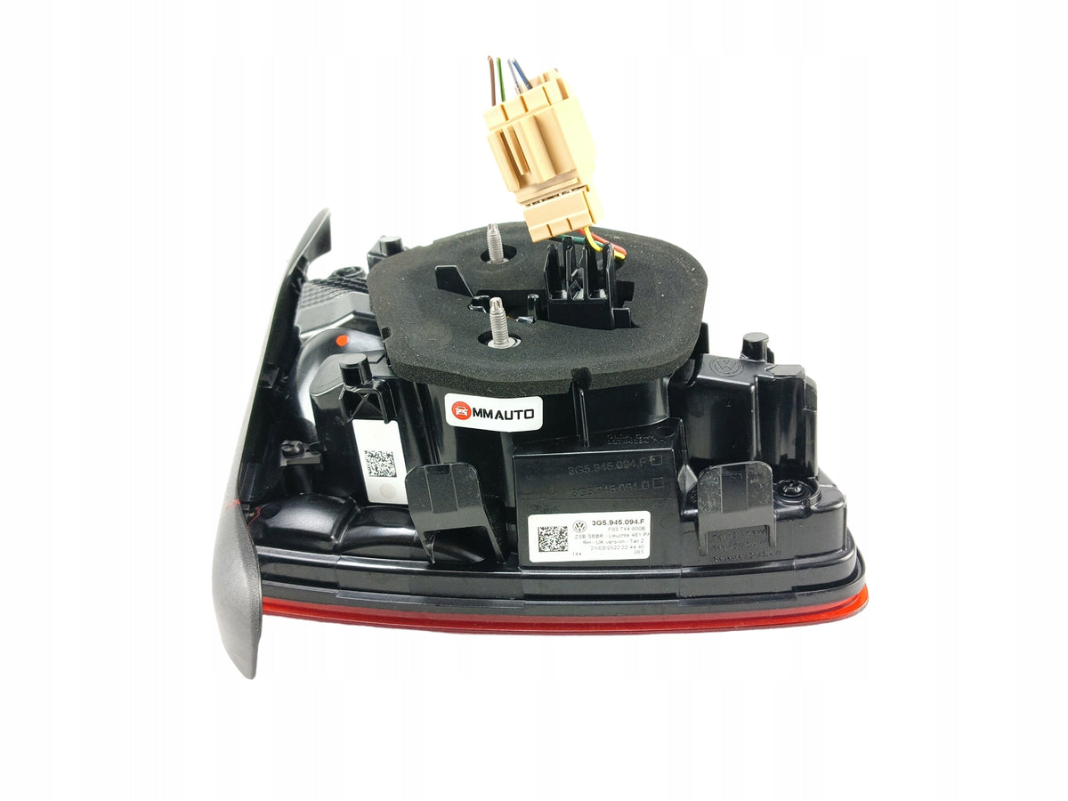 LAMP RIGHT REAR IN FLAP VW PASSAT B8 LIFT (2019-2023) SEDAN 3G5945094F