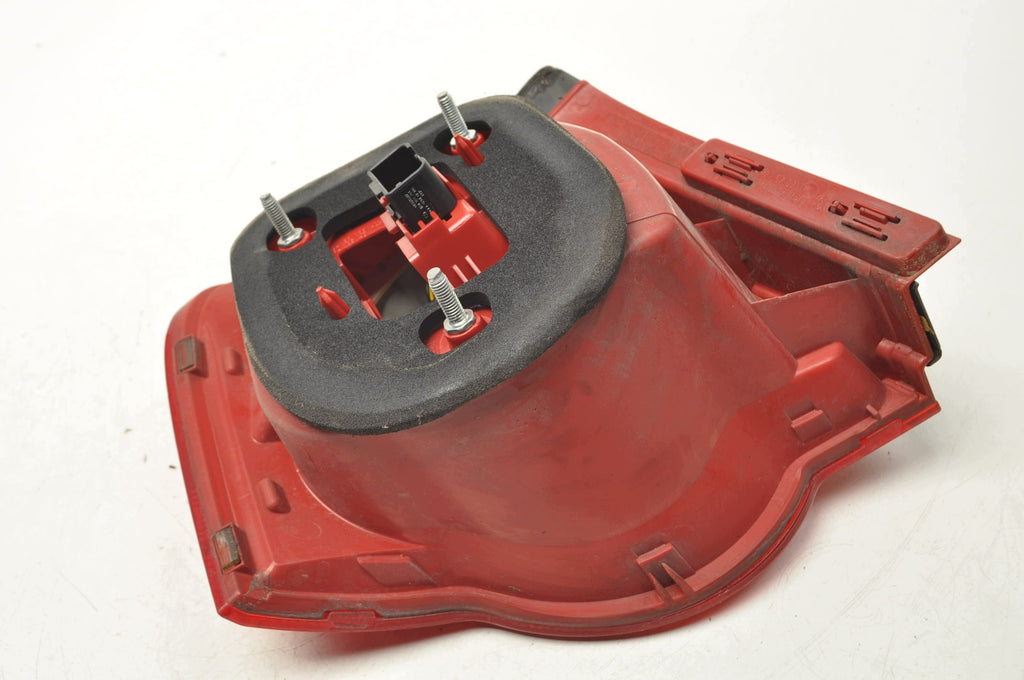LAMP RIGHT REAR VOLKSWAGEN PASSAT B6 3C5945096C SEDAN