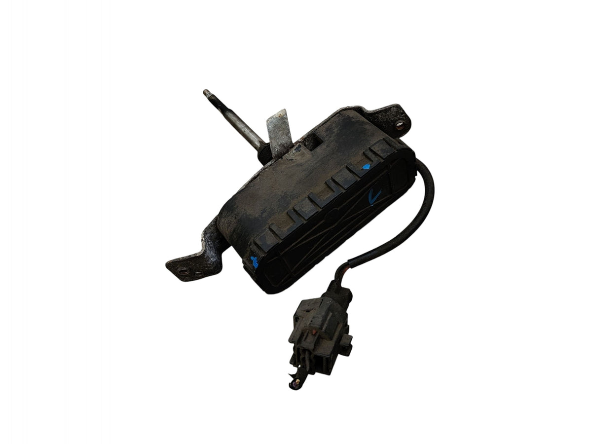 LAMP WIPER MOTOR LEFT FRONT VOLVO S80 AND 9154527