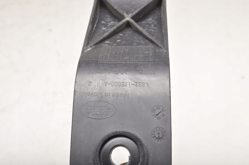 LAND ROVER DEFENDER II L663 HANDLE MOUNT L8B2-17E800-A