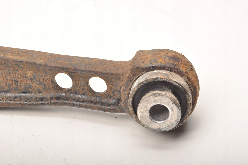 LAND ROVER DISCOVERY L462 3.0 SDV6 CONTROL ARM LEFT FRONT JPLA-3C255-DA