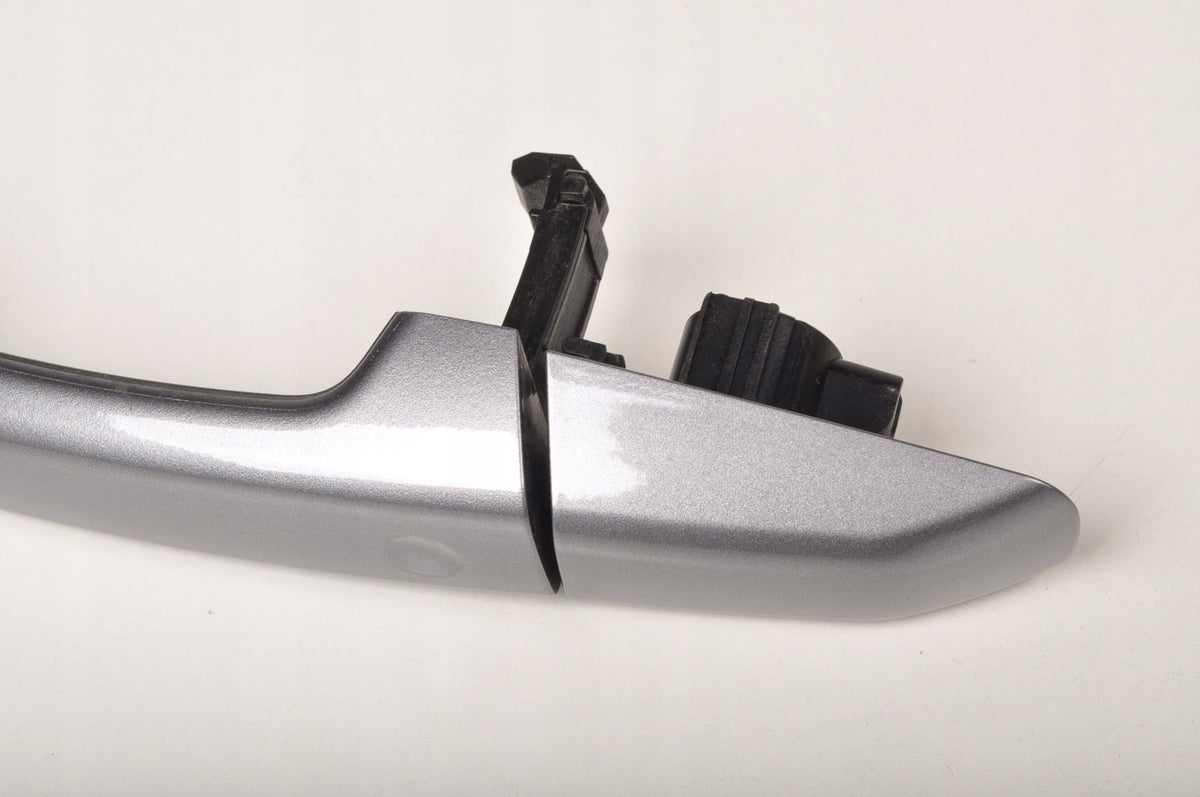 LAND ROVER DISCOVERY L462 DOOR HANDLE RIGHT REAR
