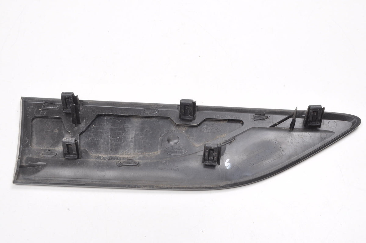 LAND ROVER DISCOVERY L462 FENDER TRIM LEFT HY32-280B11-CB