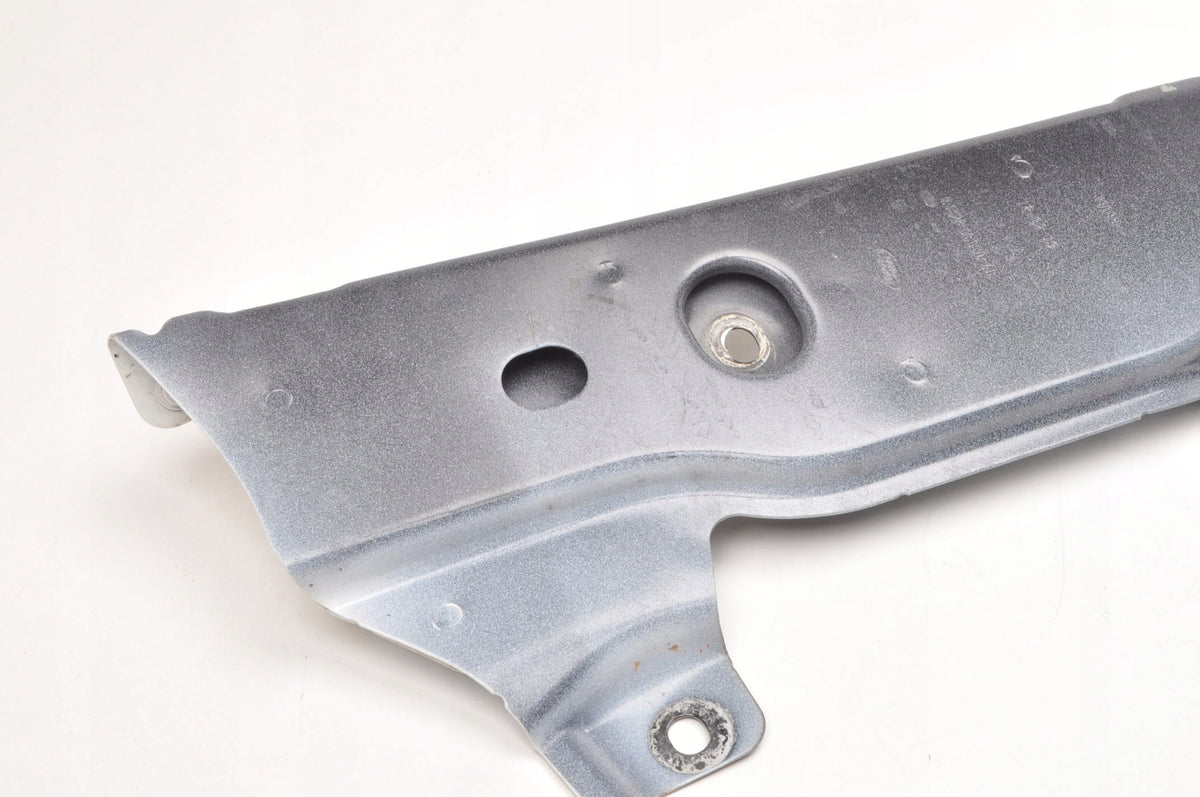LAND ROVER DISCOVERY L462 MOUNTING FENDER BRACKET HY32-16150-AB