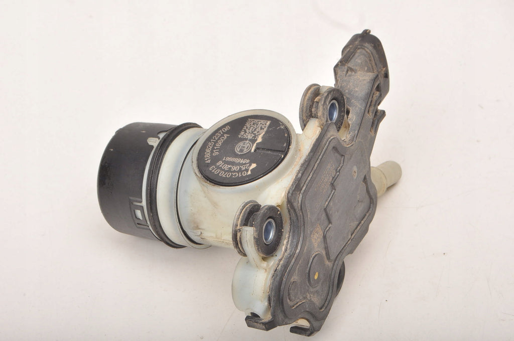 LAND ROVER DISCOVERY SPORT L550 2.0 D ADBLUE PUMP F01C070013