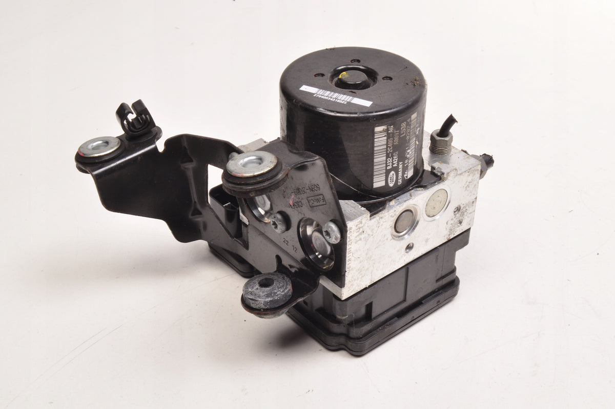 LAND ROVER RANGE ROVER EVOQUE L538 2.2 D ABS PUMP BJ32-2C405-AG