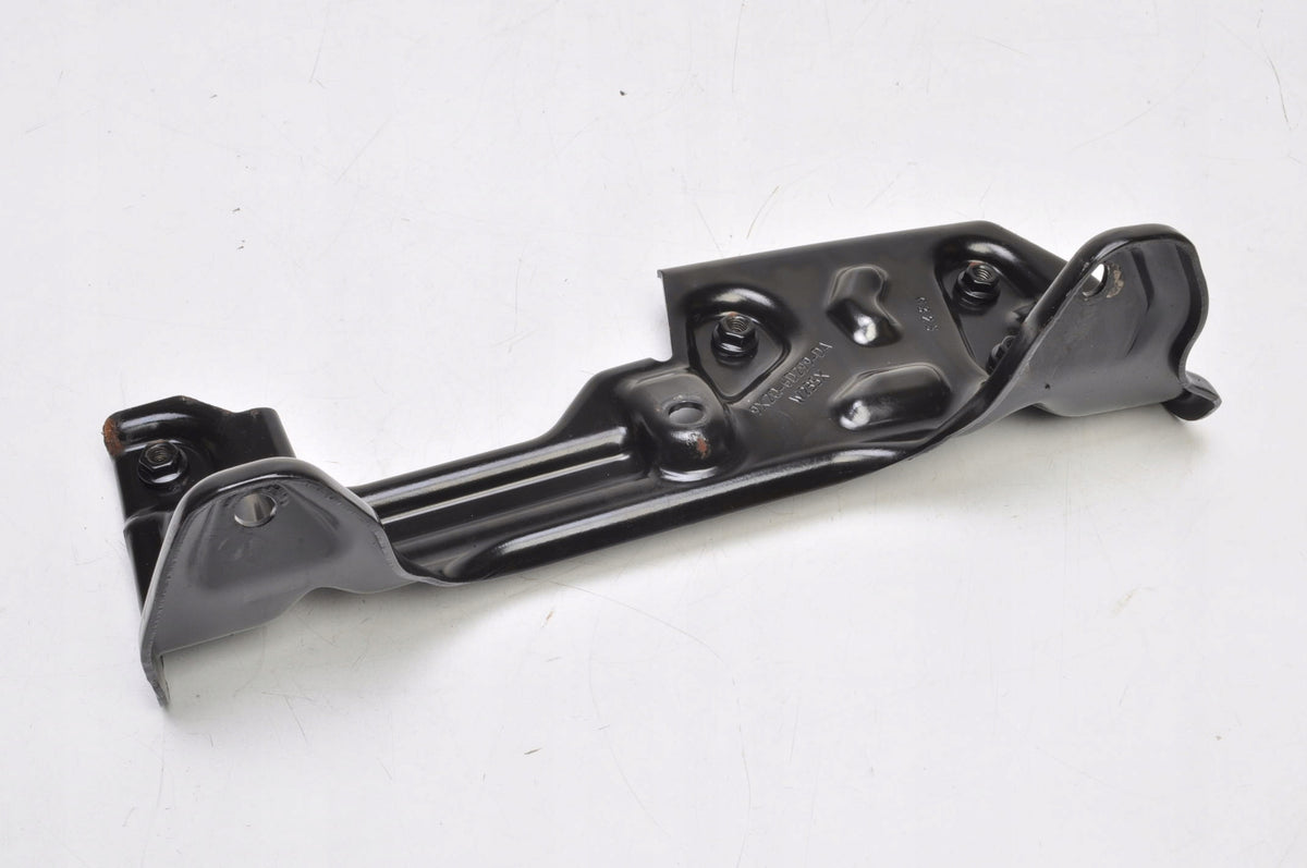 LAND ROVER RANGE ROVER VELAR L560 3.0 D MOUNT BRACKET 9X2Q-6D299-DA